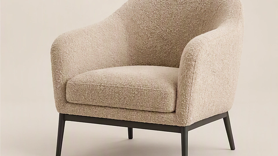 Heller gepolsterter Sessel